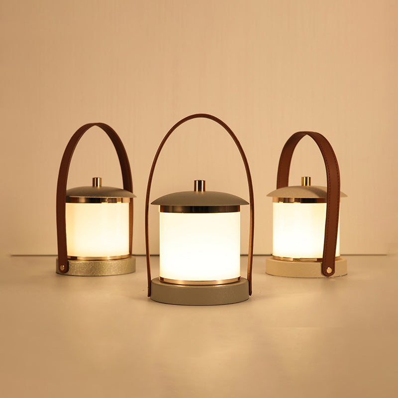 Lampe de Camping LED Rechargeable - Luminosité Réglable et Portable