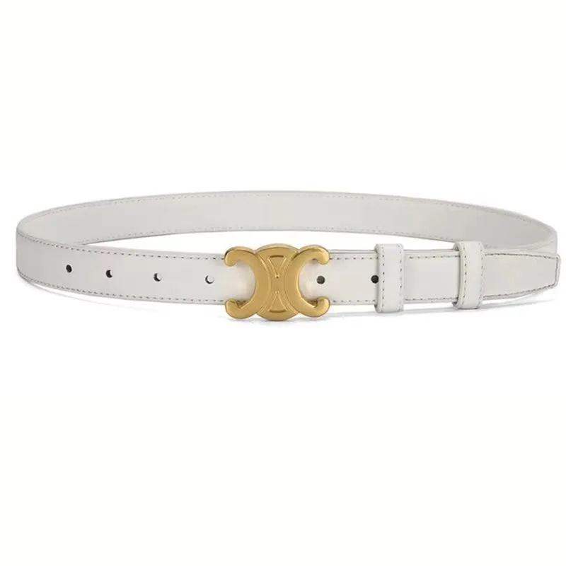 Ceinture en Cuir Noir avec Boucle Dorée - Élégance et Polyvalence pour Toutes les Occasions