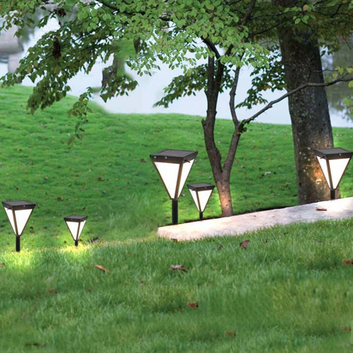 Lampe d'Extérieur Solaire LED - Design Élégant et Résistant aux Intempéries