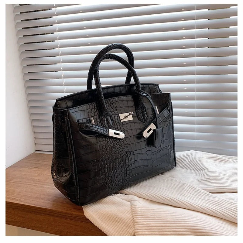 Sac fourre-tout en Cuir PU - Spacieux et Ajustable pour Femmes