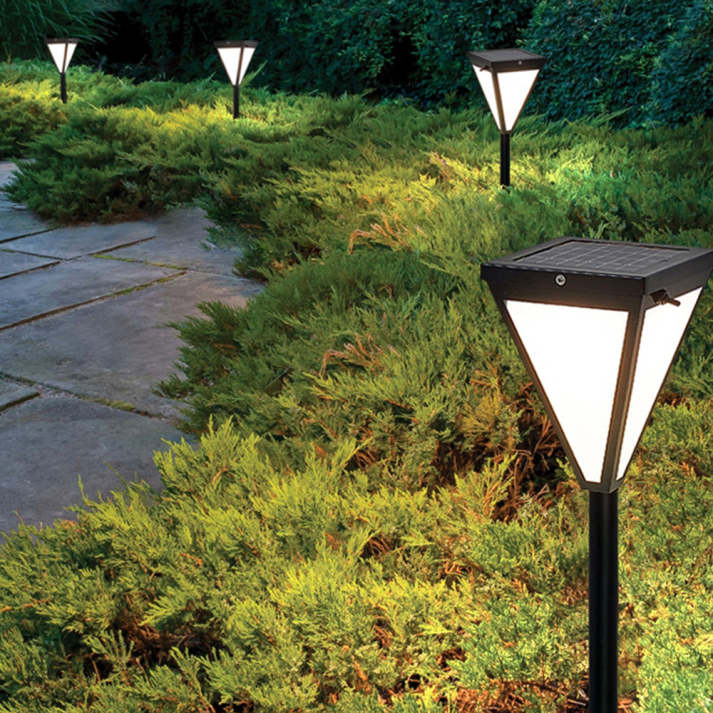 Lampe d'Extérieur Solaire LED - Design Élégant et Résistant aux Intempéries