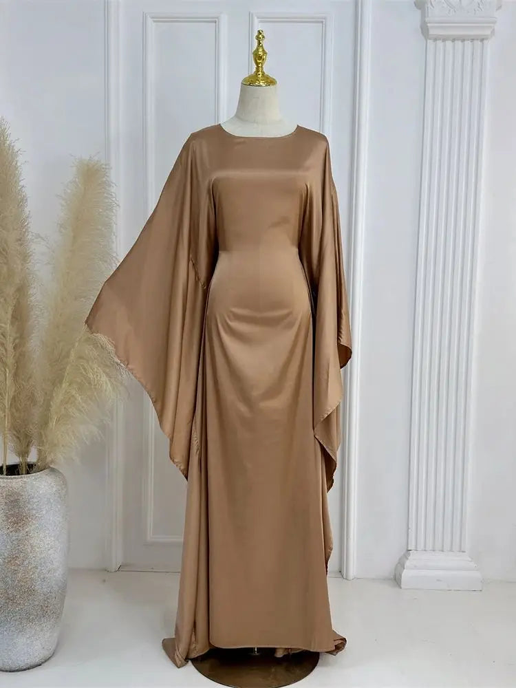 Robe Maxi Élégante pour Femmes - Manches en Cape et Confort Optimal