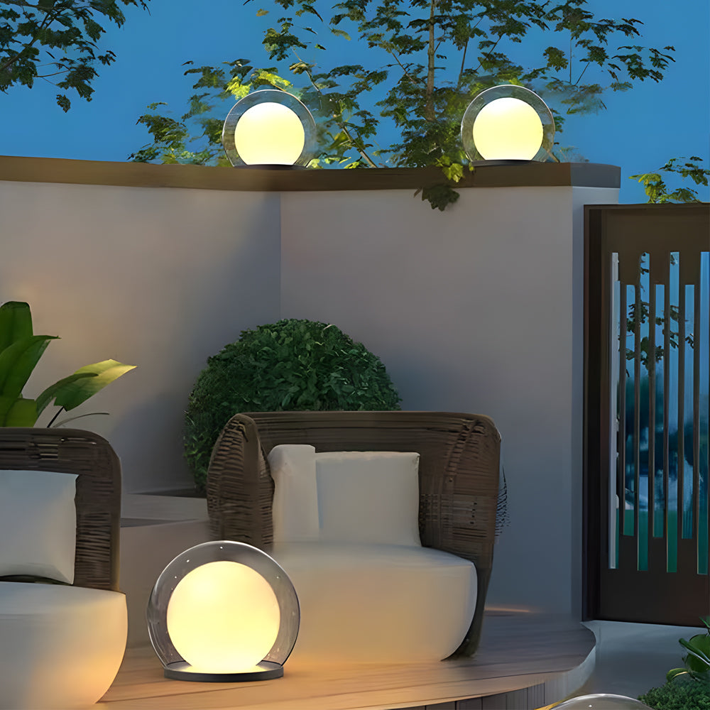 Lampe Solaire Moderne pour Extérieur - Design Résistant aux Intempéries et Élégant
