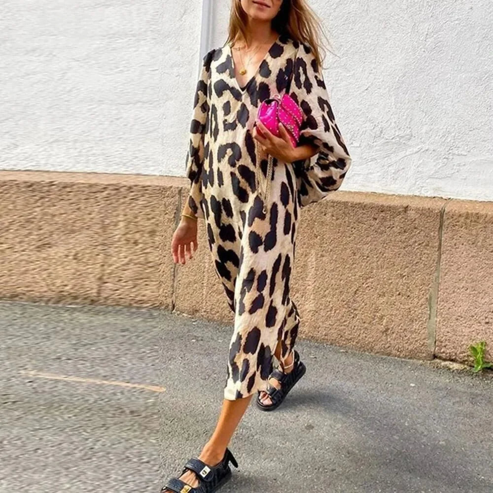Robe Imprimé Léopard Élégante - Décolleté en V et Manches Lanternes