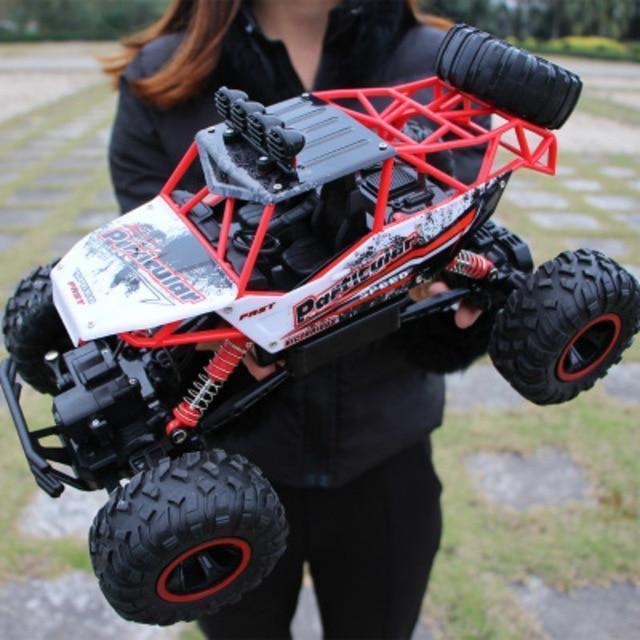 Camion Monstre RC Tout-Terrain - Moteur Haute Performance et Conduite Robuste
