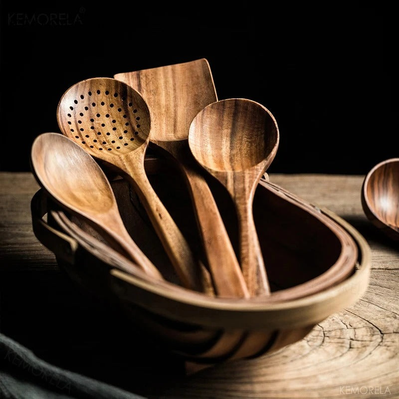 Ustensiles de Cuisine en Teck - Ensemble Durable et Ergonomique de 5 Pièces