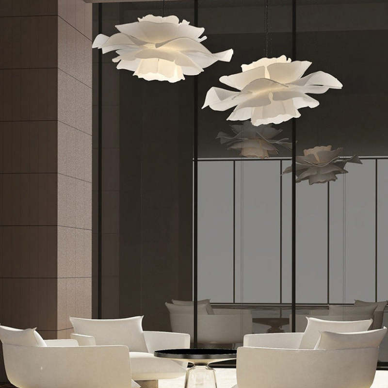 Lumière Suspendue Florale Moderne - Élégance et Ambiance Accueillante