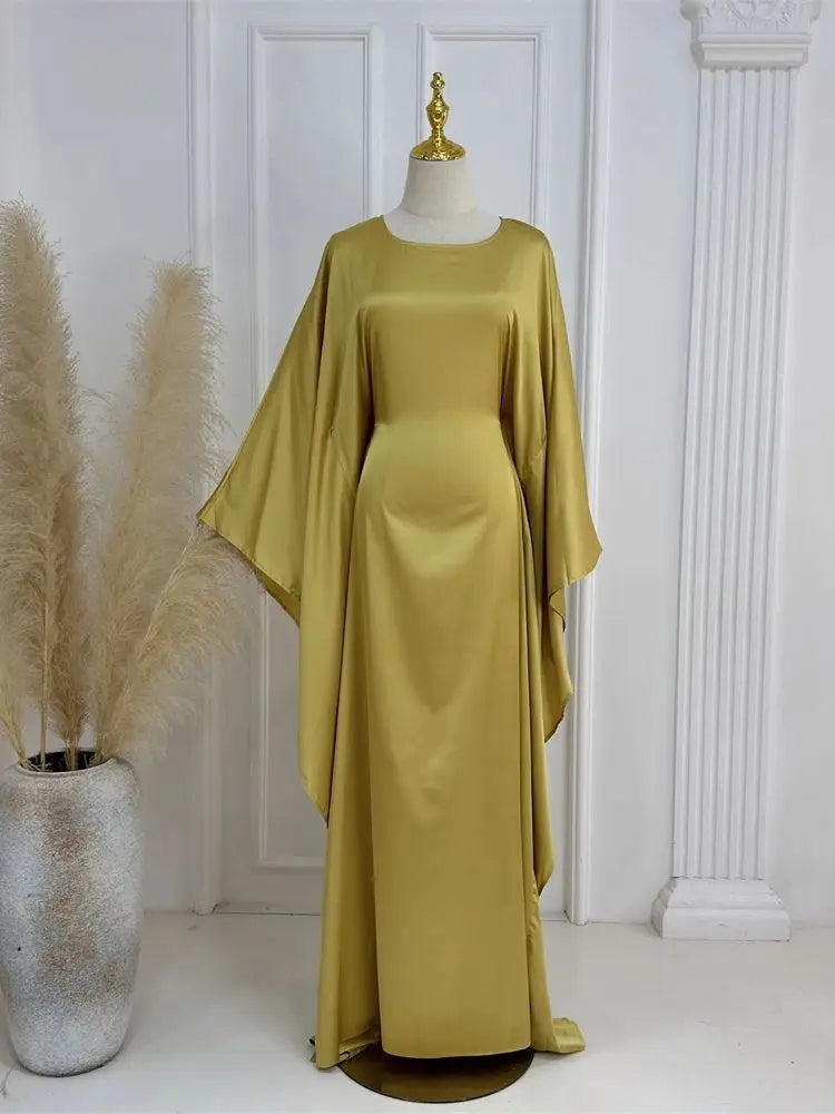 Robe Maxi Élégante pour Femmes - Manches en Cape et Confort Optimal