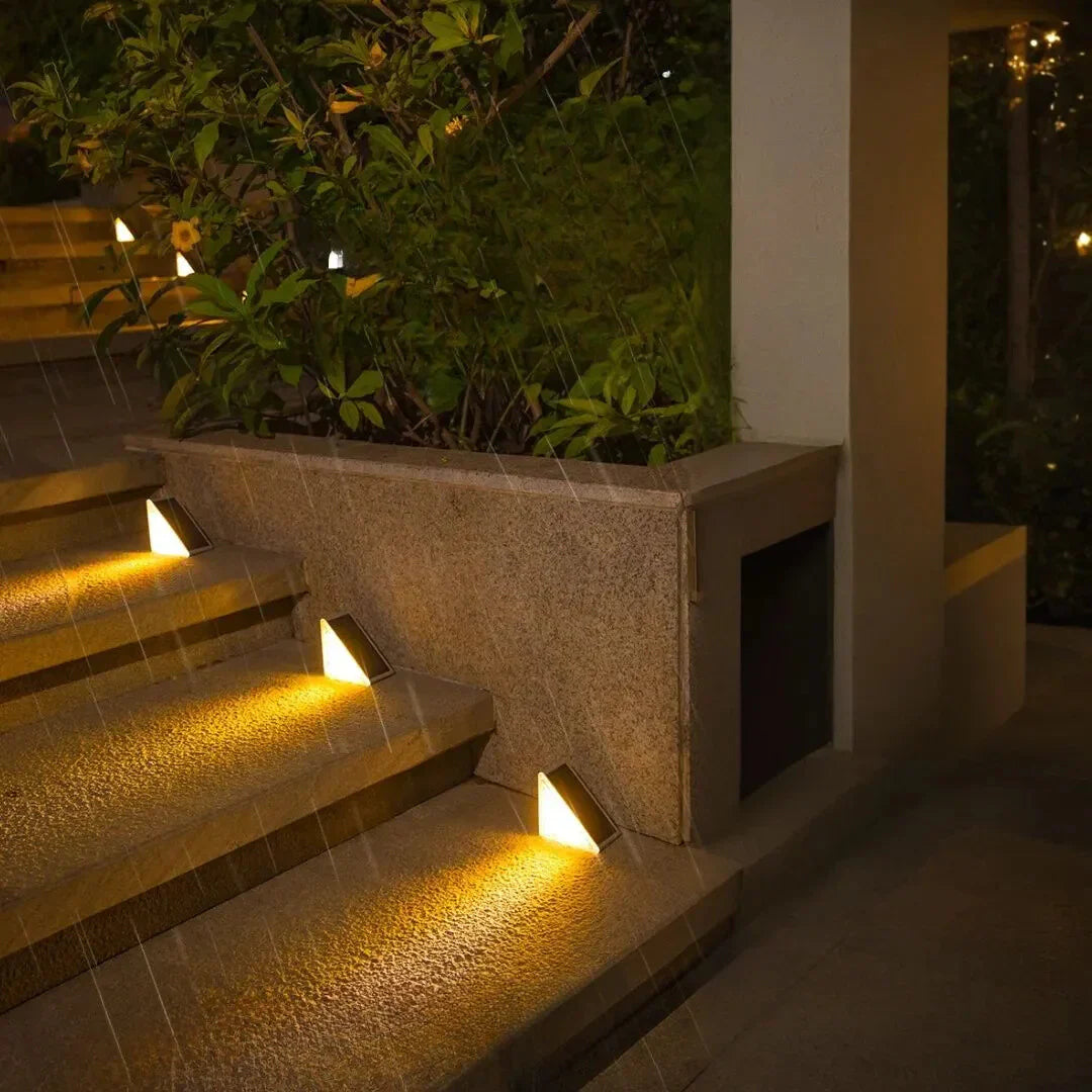 Lumières Solaire pour Escaliers - Éclairage LED Économe et Résistant aux Intempéries