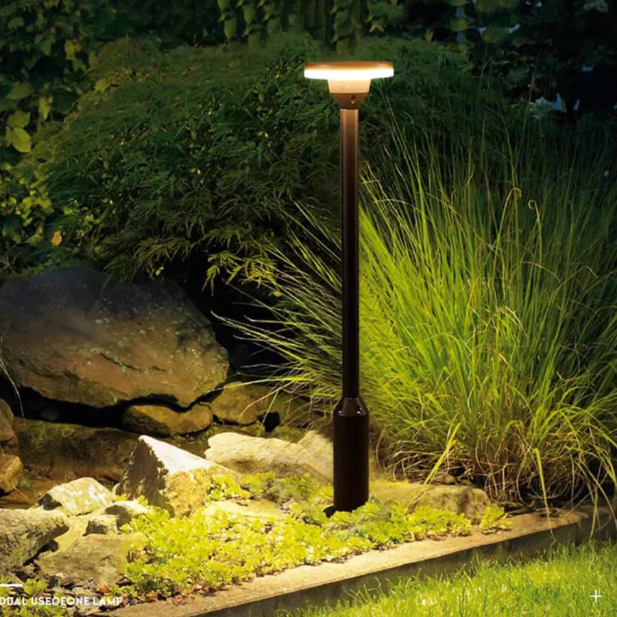 Lampe LED Extérieure Étanche - Éclairage Énergétiquement Économique et Élégant