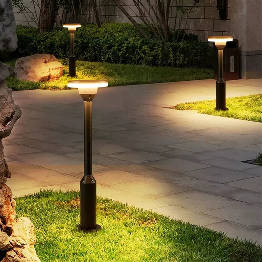 Lampe LED Extérieure Étanche - Éclairage Énergétiquement Économique et Élégant