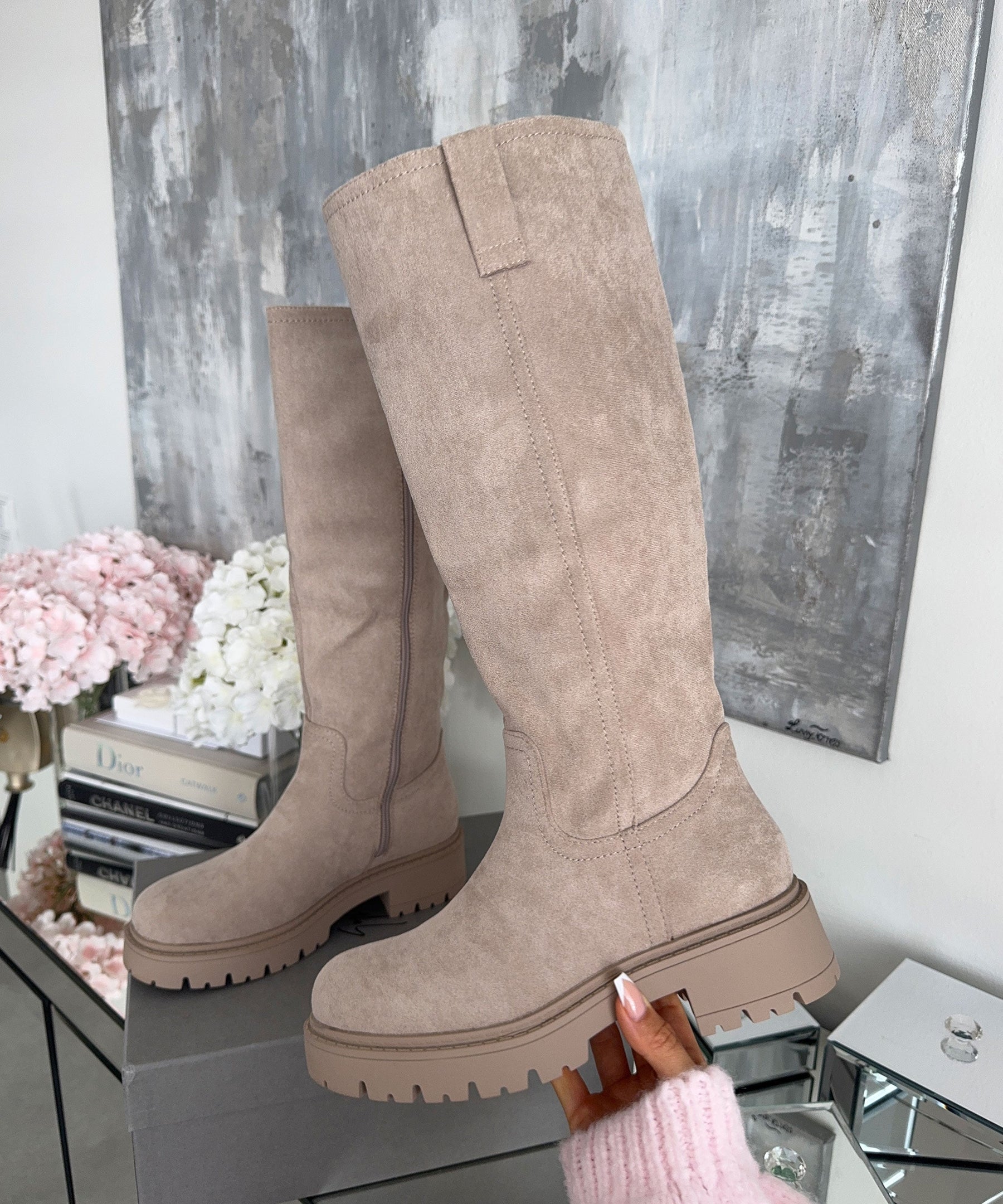 Bottes Beige Confortables avec Intérieur Doublé - Élégantes et Pratiques pour un Port Quotidien