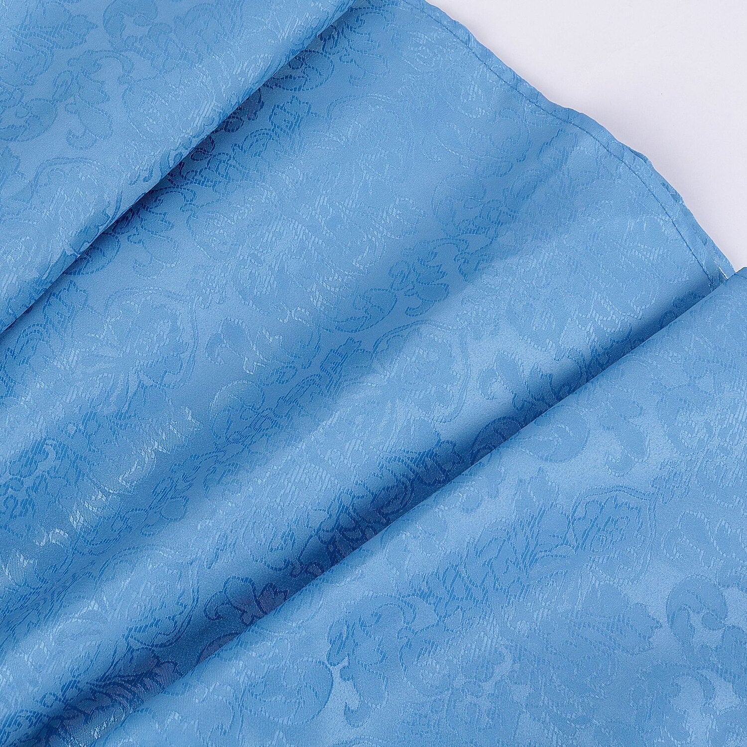Dirndl Bleu avec Blouse et Tablier - Élégance Traditionnelle pour Oktoberfest