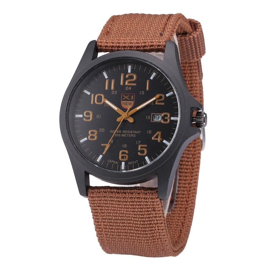 Montre Militaire Résistante à l'Eau - Cadran Éclairé et Chronomètre Multifonction