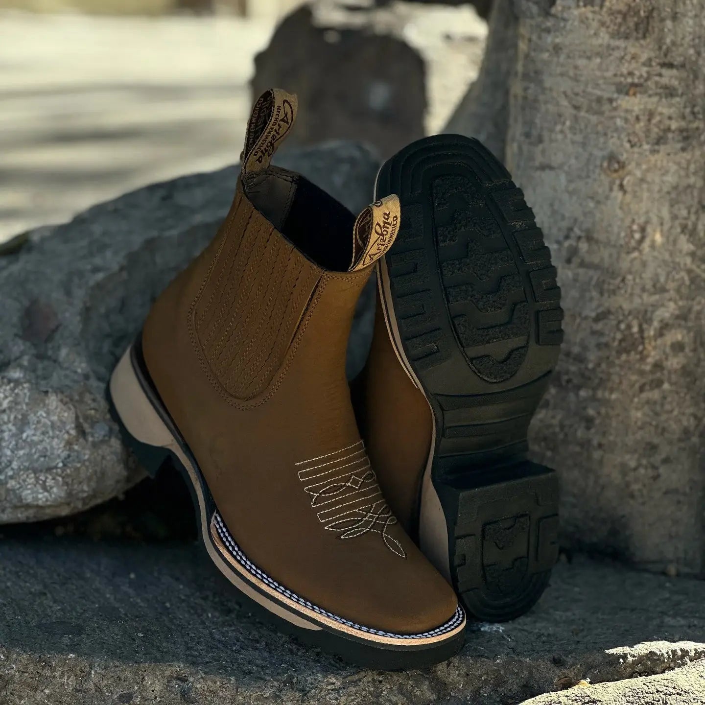 Bottes de Cowboy Unisexes en Cuir - Style Western Confortable et Durable