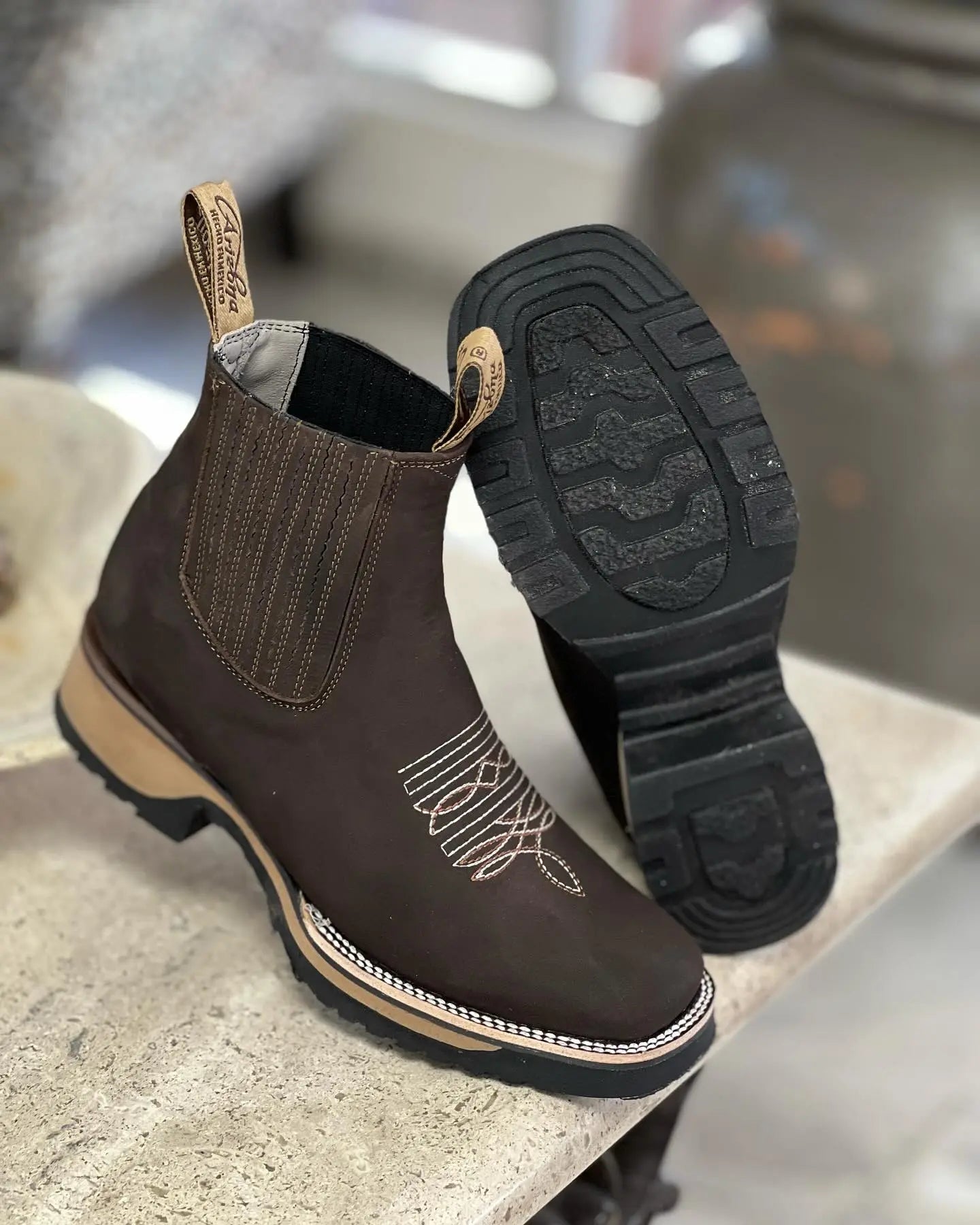 Bottes de Cowboy Unisexes en Cuir - Style Western Confortable et Durable