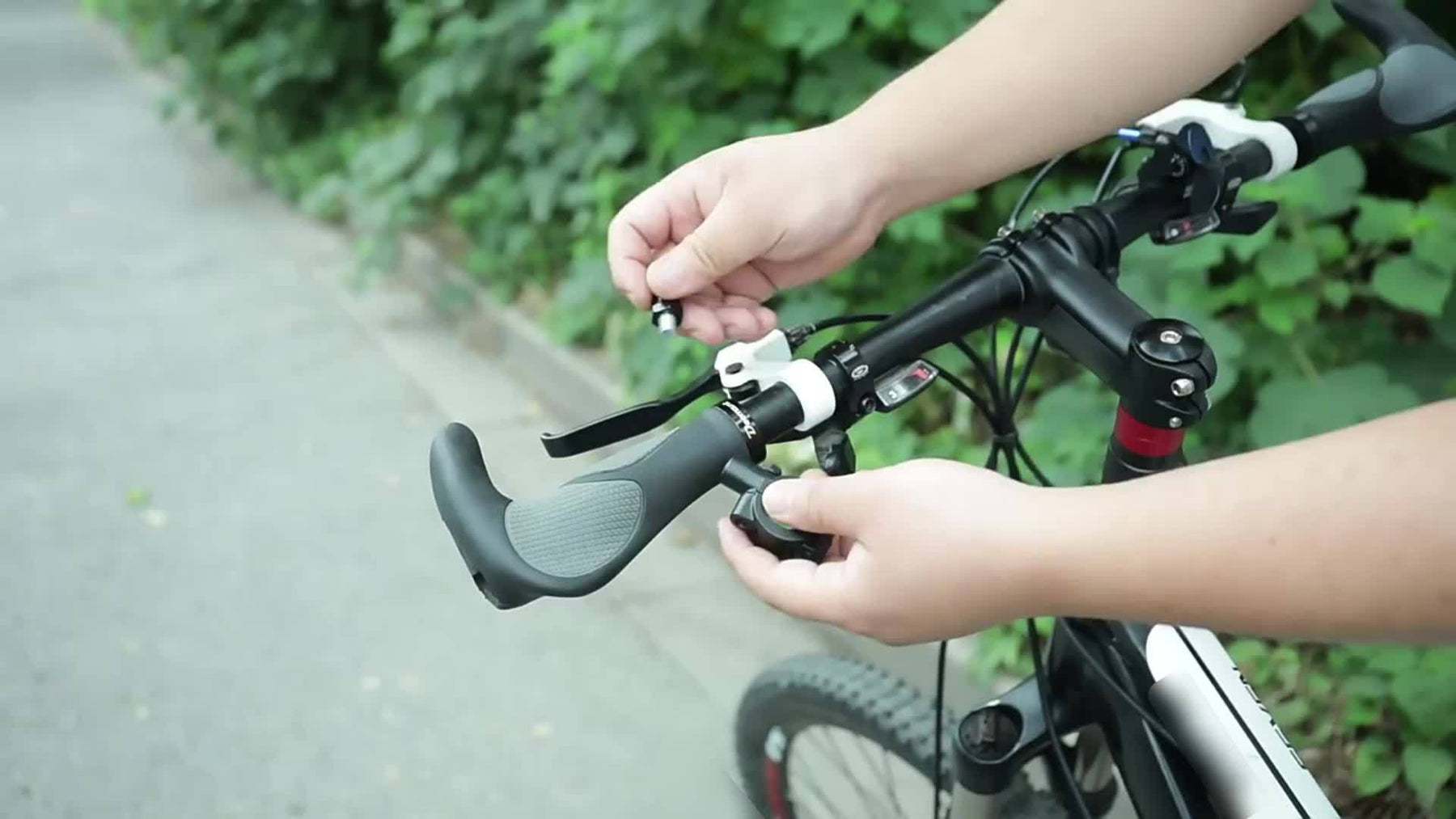 Miroir de Vélo Rétroviseur Rotatif - Visibilité Optimale et Sécurité Maximale