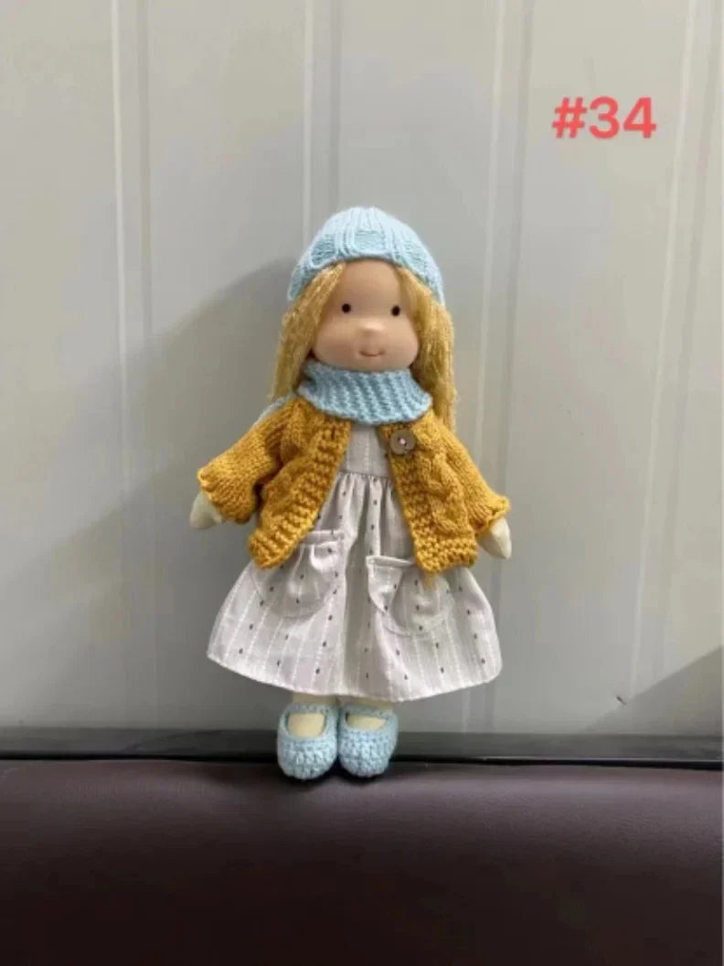 Poupée en Peluche en Coton - Douceur et Câlins pour Enfants