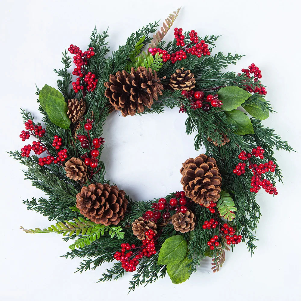 Couronne de Noël aux Baies Rouges - Charme Festif et Durable pour Décoration