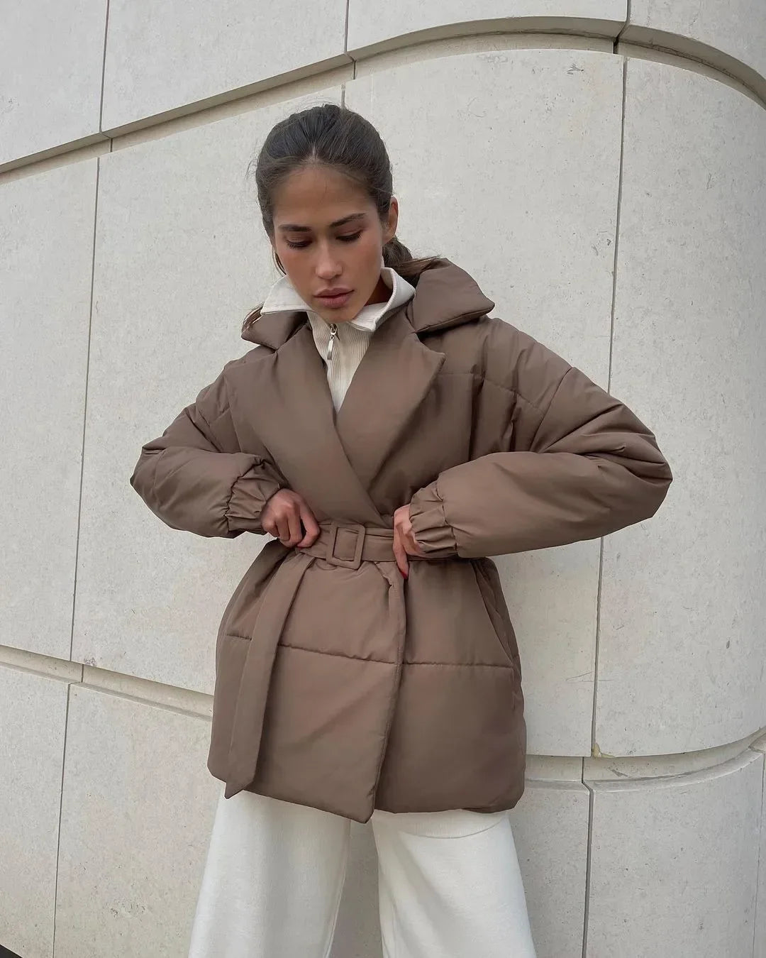 Veste Puffer Femme Chic - Ceinture et Rembourrage Confortable