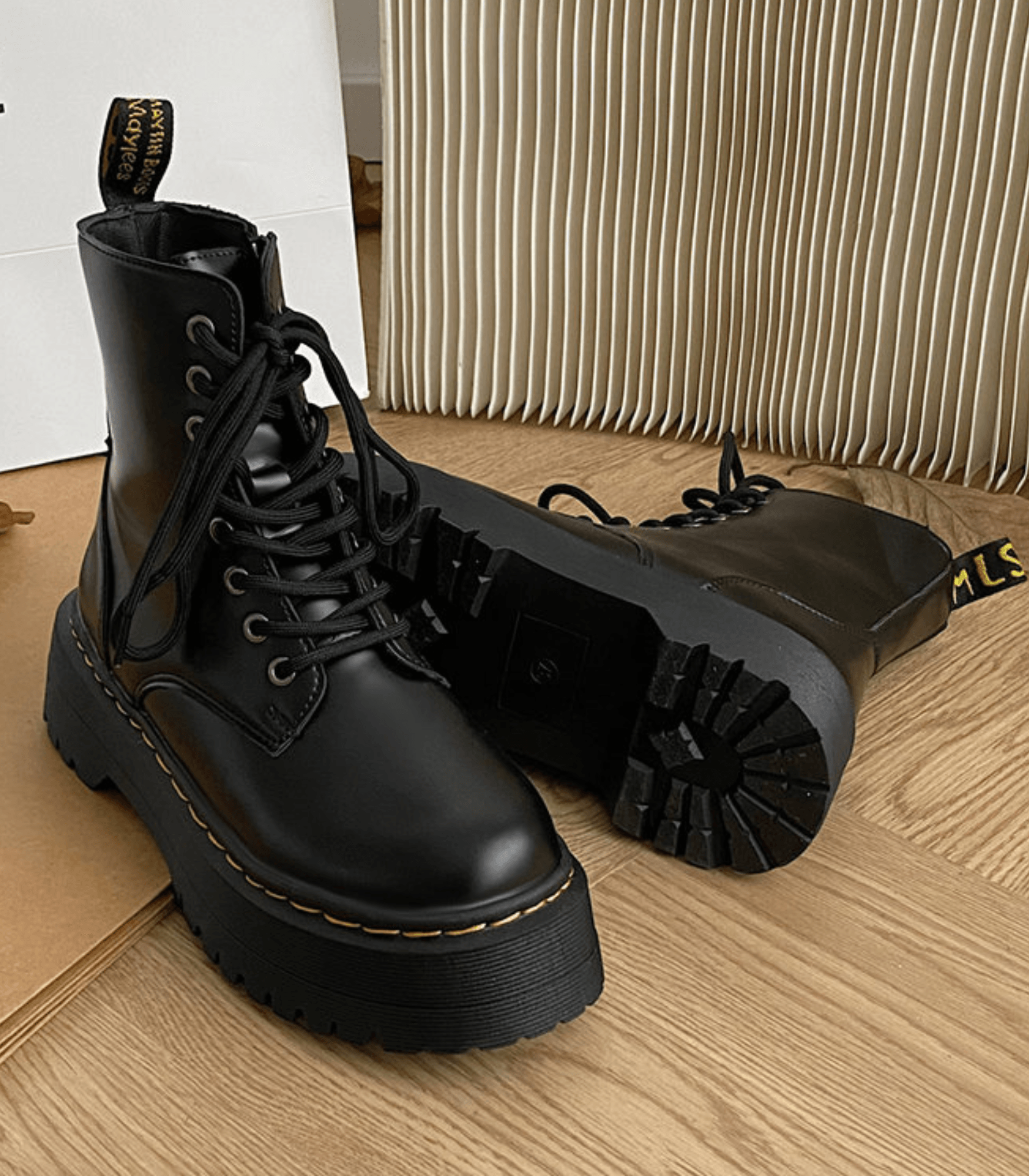 Bottes en Cuir à Semelle Épaisse - Style Urbain et Confort Ultime