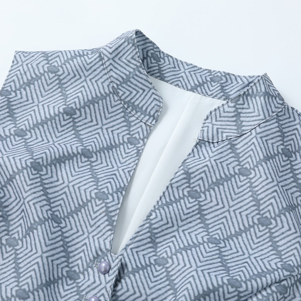 Robe Dirndl Grise Élégante - Style Traditionnel avec Tablier pour Oktoberfest