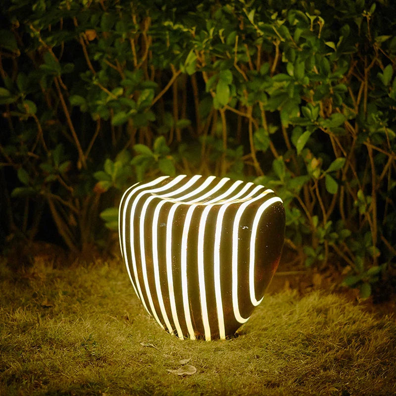 Lumière Solaire de Jardin - Design en Pierre et Résistante aux Intempéries