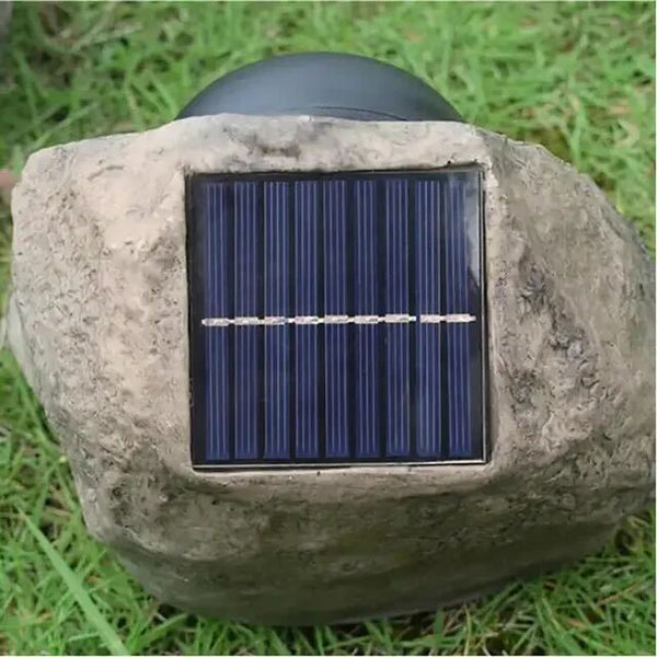 Lampe Solaire d'Extérieur en Pierre - Éclairage Écologique et Durable