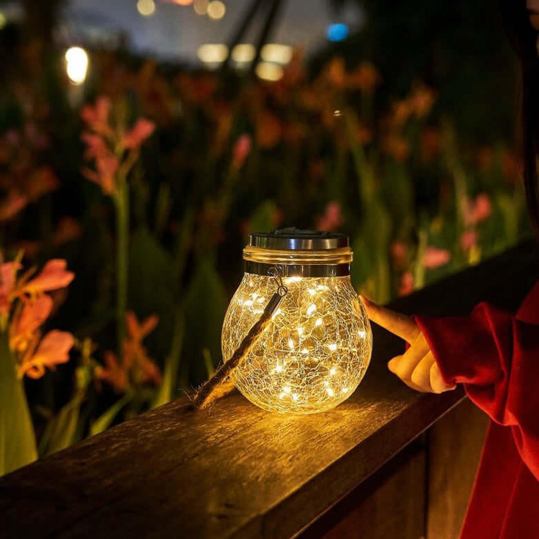 Lampe Solaire en Verre - Éclairage Écologique et Élégant