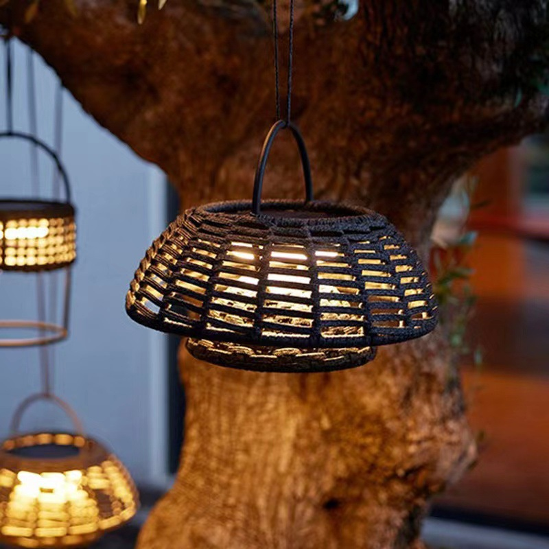 Lampe Suspendue en Bambou Écologique - Applique LED Résistante aux Intempéries