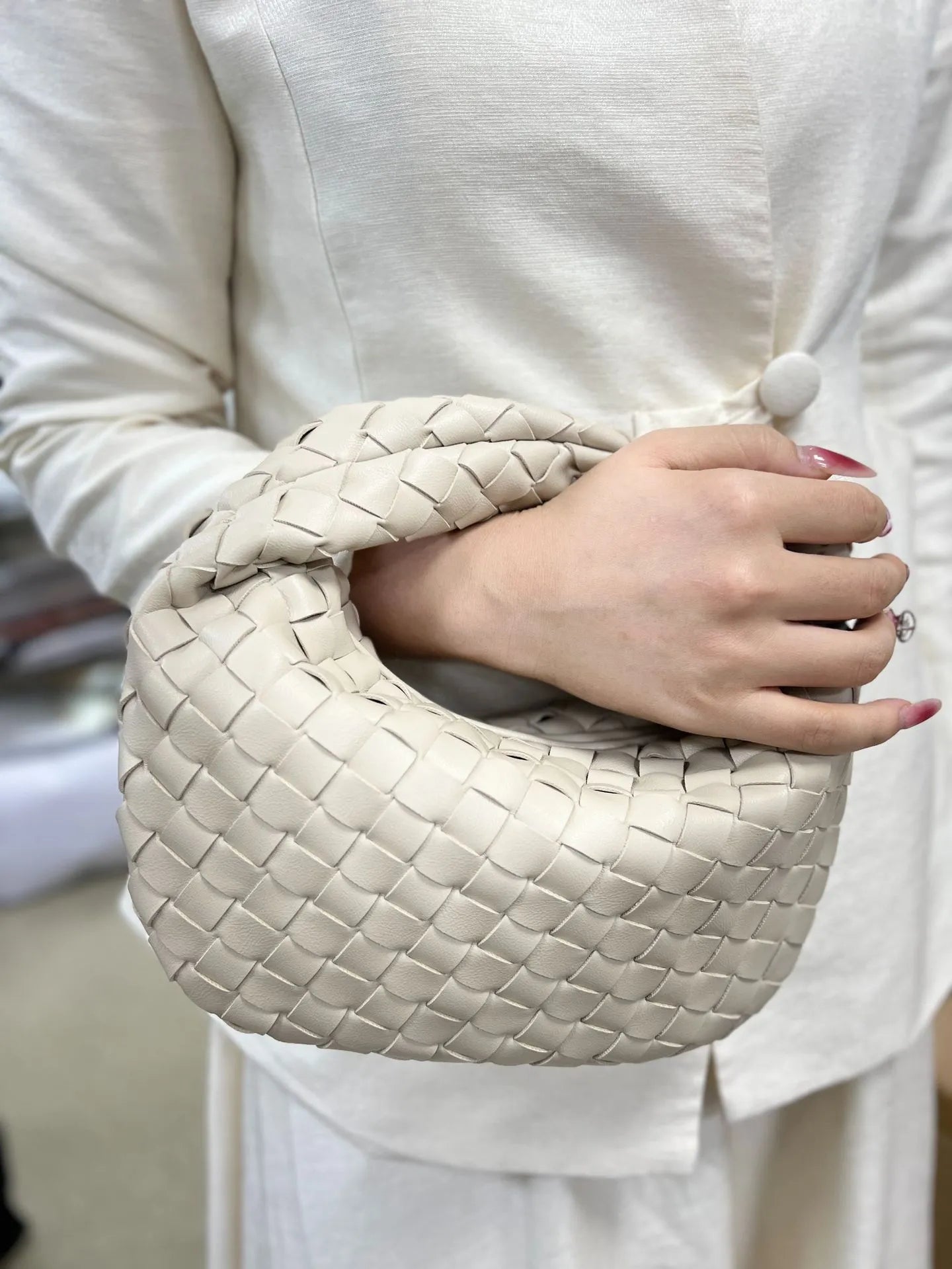 Sac à Main Tressé pour Femmes - Élégant et Spacieux en Polyuréthane