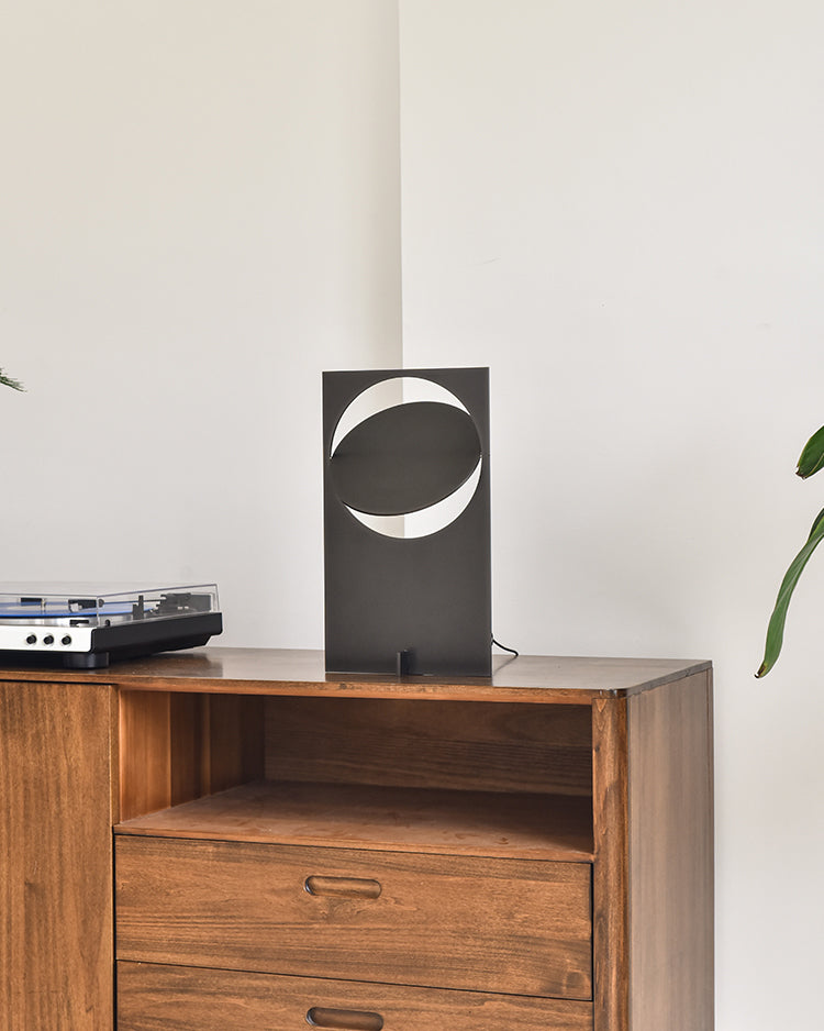 Lampe de Table Minimaliste LED - Design Élégant et Économe en Énergie