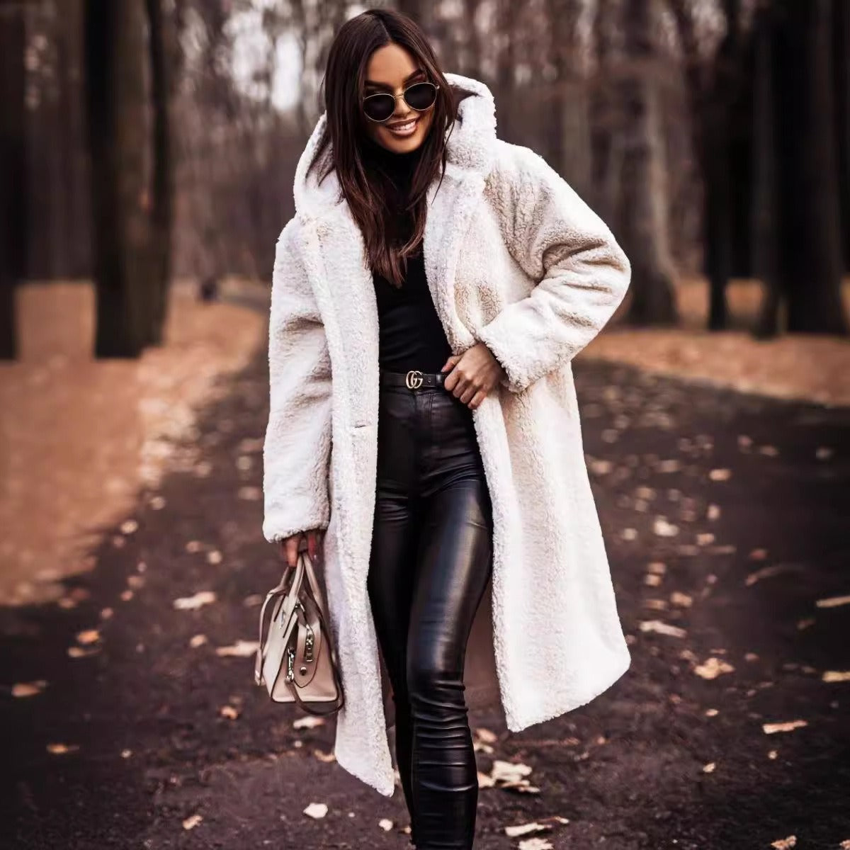 Manteau Oversize à Capuche pour Femmes - Chaud et Élégant pour l'Hiver