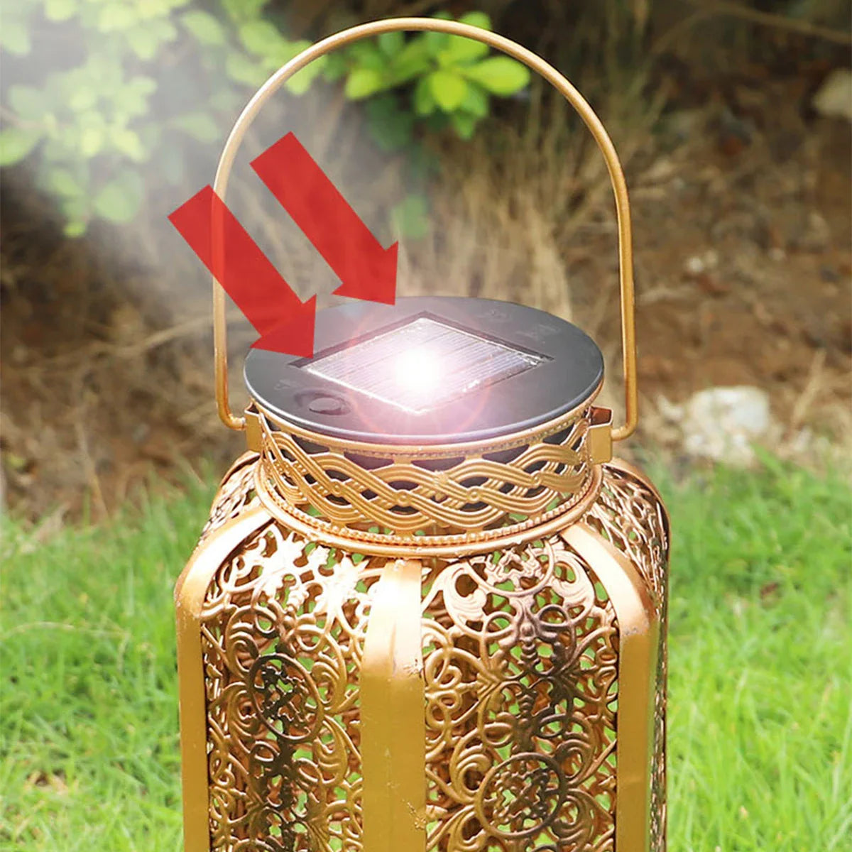 Lanterne Solaire Suspendue en Fer - Ambiance Chaleureuse pour Jardin