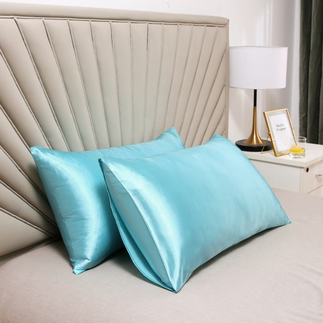 Housse de Coussin en Soie de Mûrier - Douceur Hypoallergénique pour Peaux Sensibles
