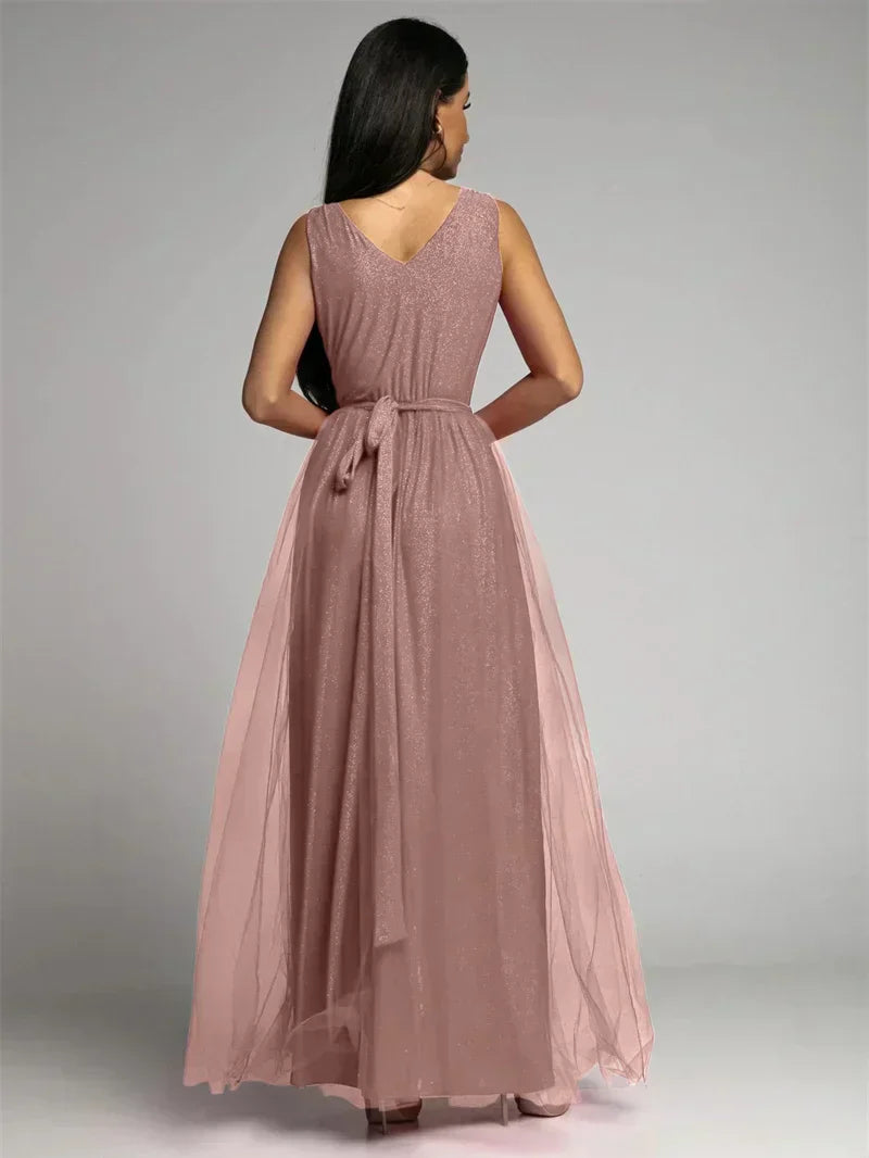 Robe Maxi Élégante avec Panneau en Maille - Confort et Glamour pour Toutes Occasions