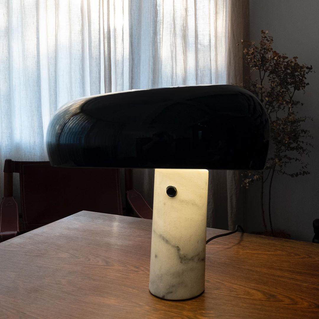 Lampe de Table en Marbre - Élégance et Ambiance Chaleureuse