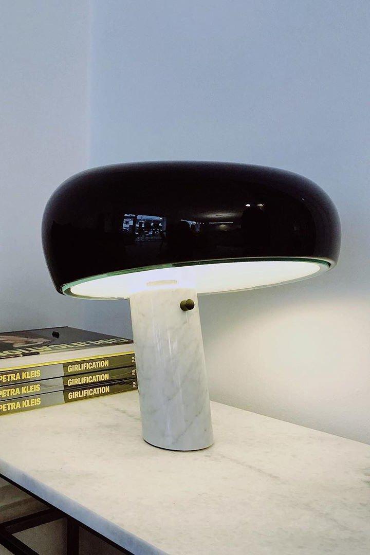 Lampe de Table en Marbre - Élégance et Ambiance Chaleureuse