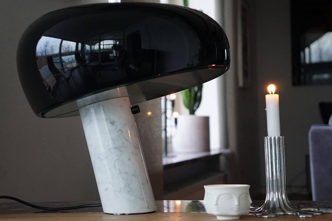 Lampe de Table en Marbre - Élégance et Ambiance Chaleureuse
