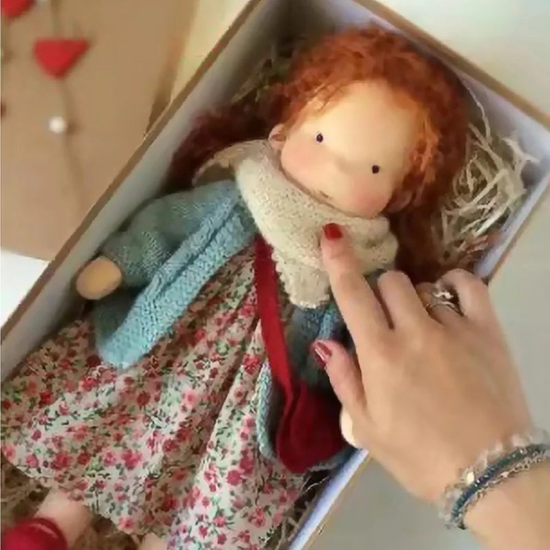 Poupée en Peluche Waldorf - Douceur Kawaii et Cadeau Prêt à Offrir