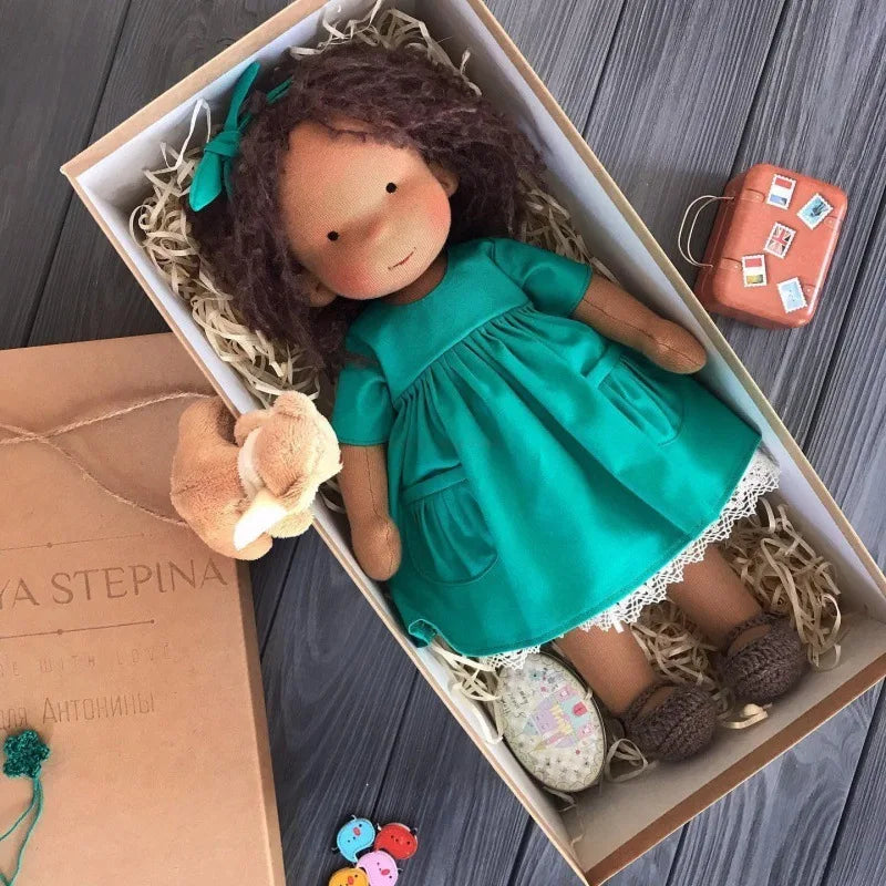 Poupée en Peluche Waldorf - Douceur Kawaii et Cadeau Prêt à Offrir
