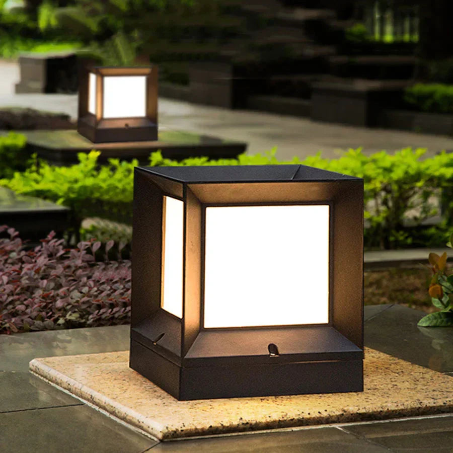 Lampe d'Extérieur Élégante - Éclairage LED Résistant aux Intempéries