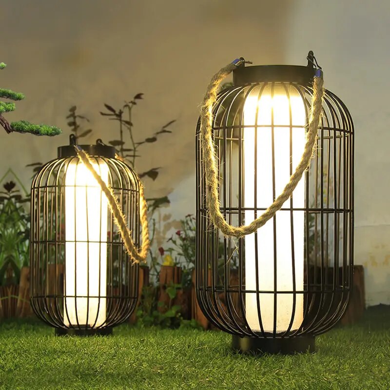 Lampe LED Solaire Extérieure - Design Élégant et Résistant aux Intempéries