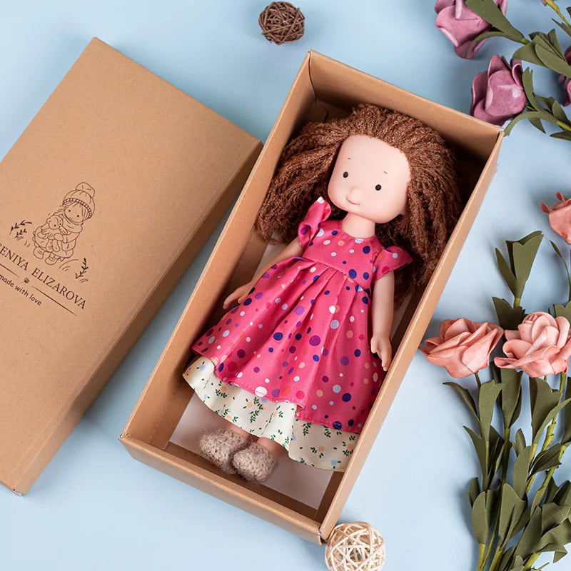 Poupée à Habiller en Vinyle - Jouet en Peluche Fait Main avec Écharpe