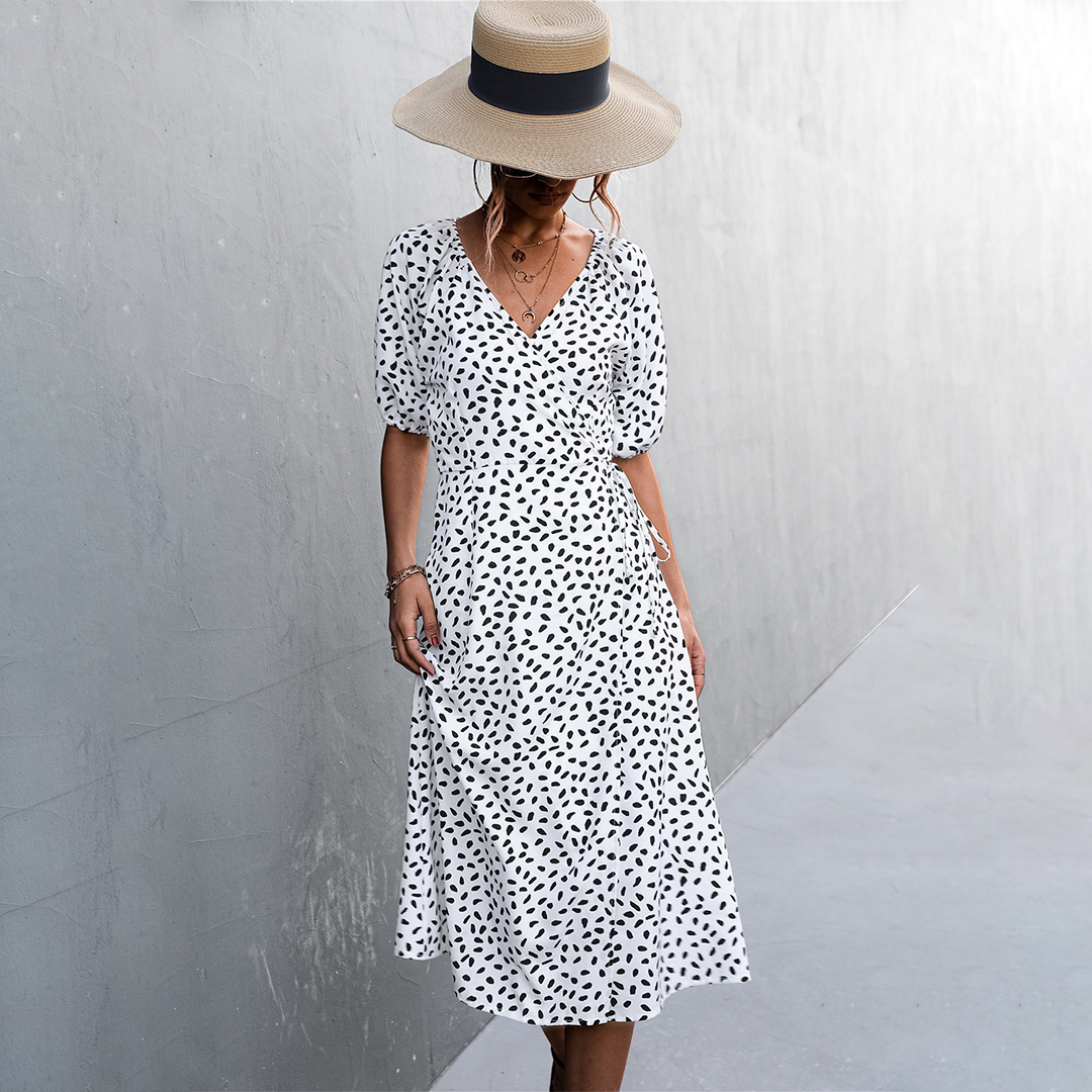 Robe Midi Croisée Été - Chic Col V et Détail Fendu