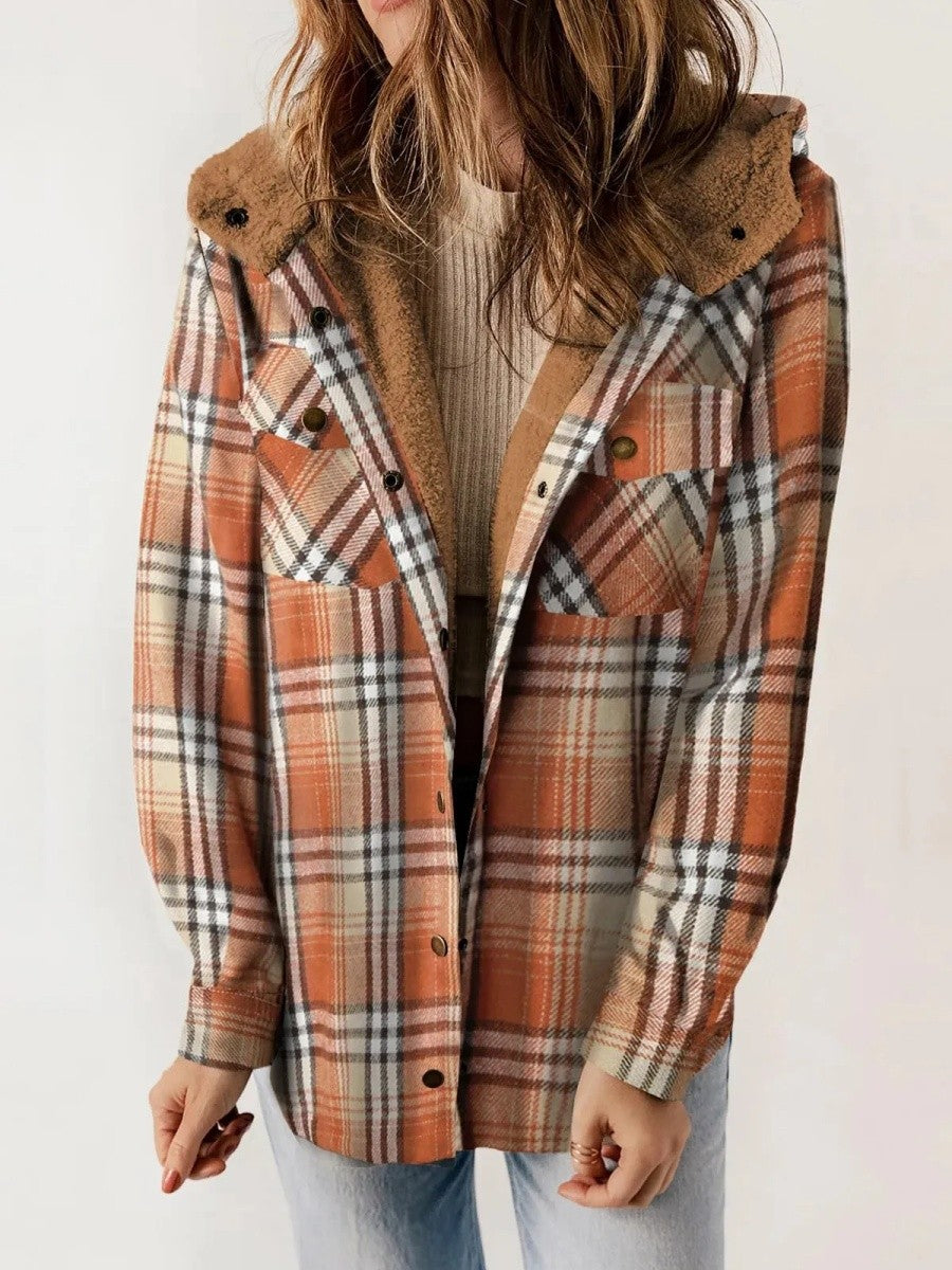 Veste à Carreaux Doublée en Polaire - Confortable et Élégante avec Capuche