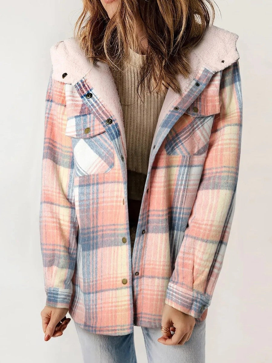 Veste à Carreaux Doublée en Polaire - Confortable et Élégante avec Capuche