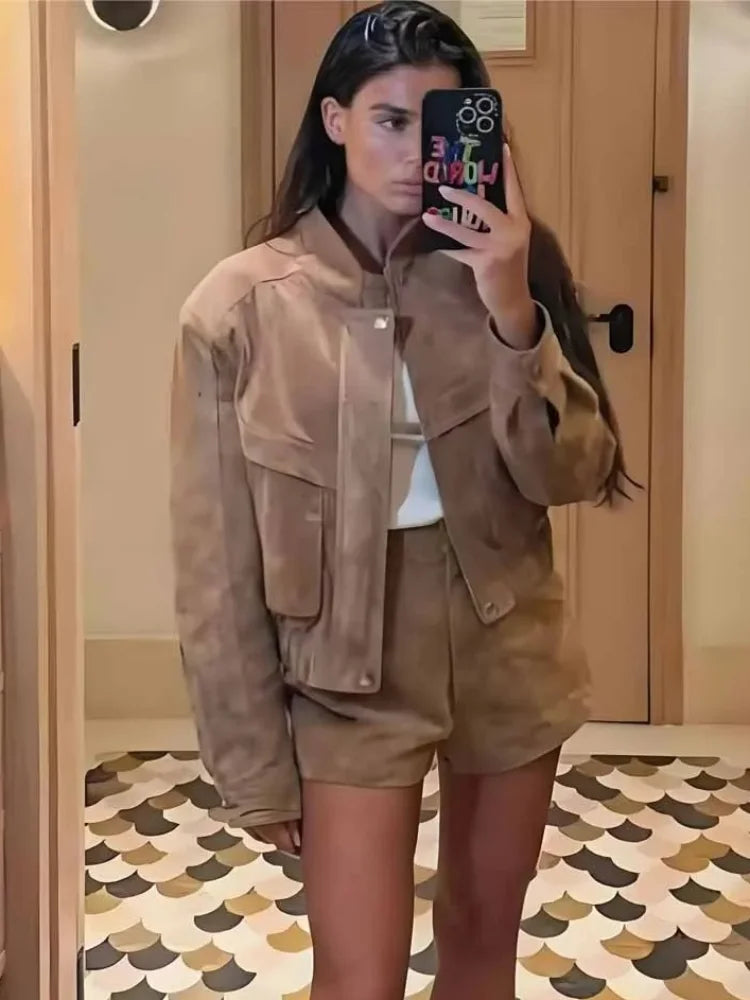 Veste en Daim Vintage pour Femmes - Poches Zippées et Coupe Décontractée