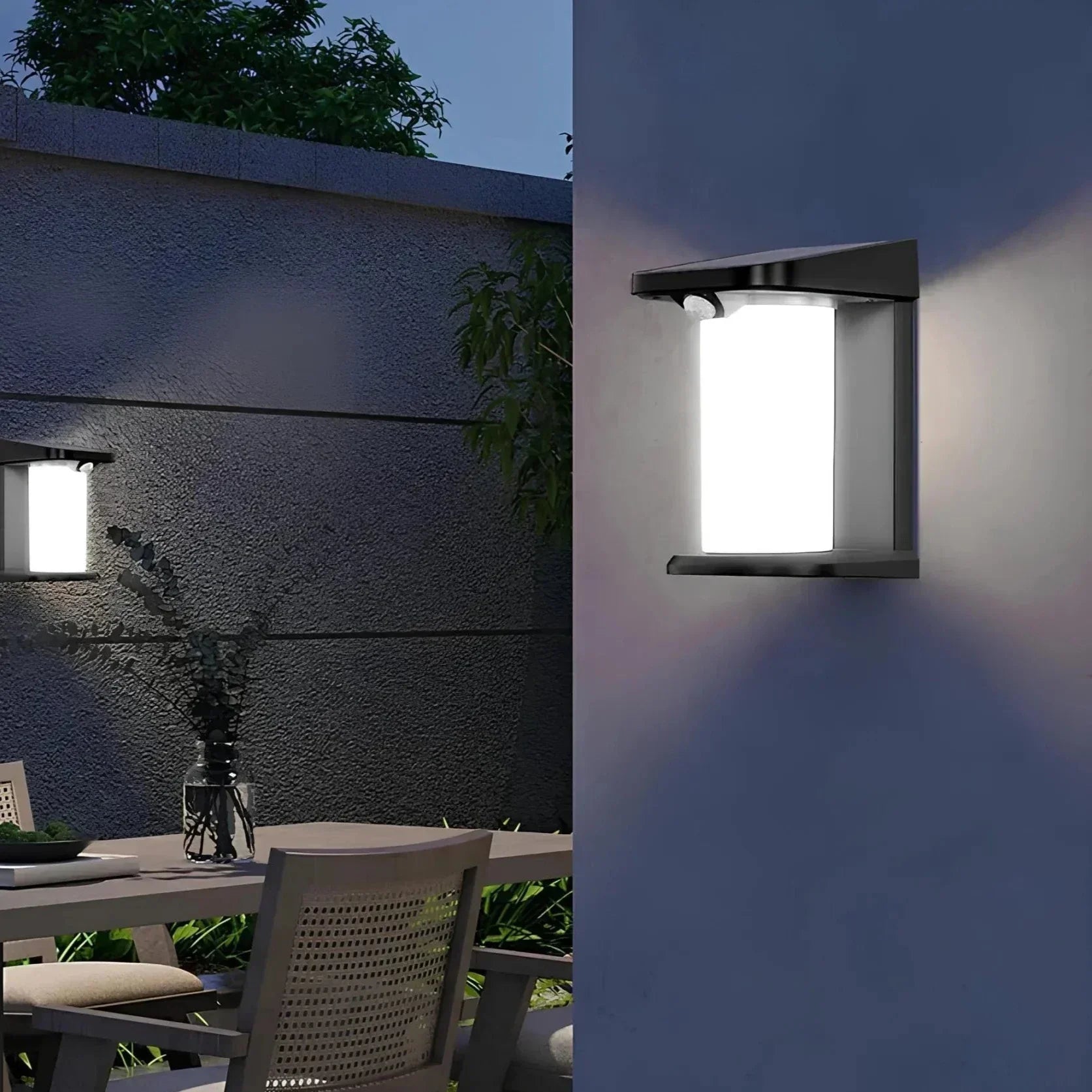 Lampe Solaire de Jardin - Sécurité Renforcée avec Capteur de Mouvement