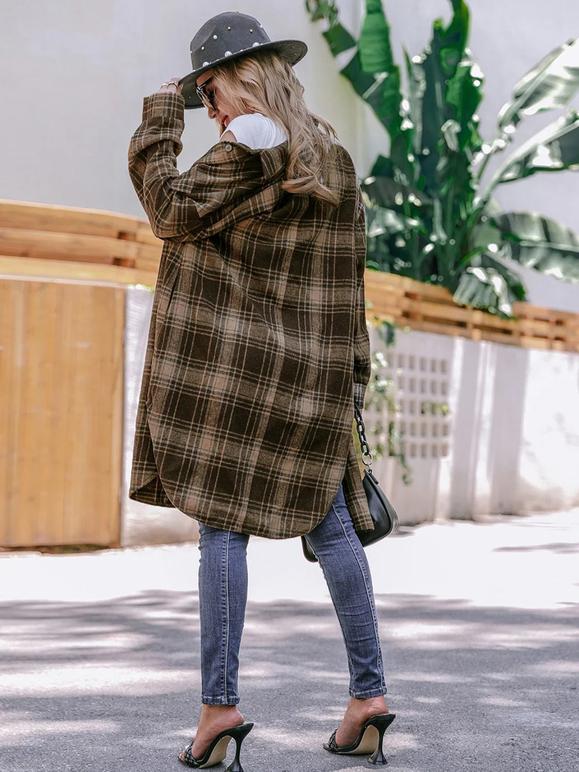 Manteau Long à Carreaux pour Femmes - Élégance et Confort en Hiver